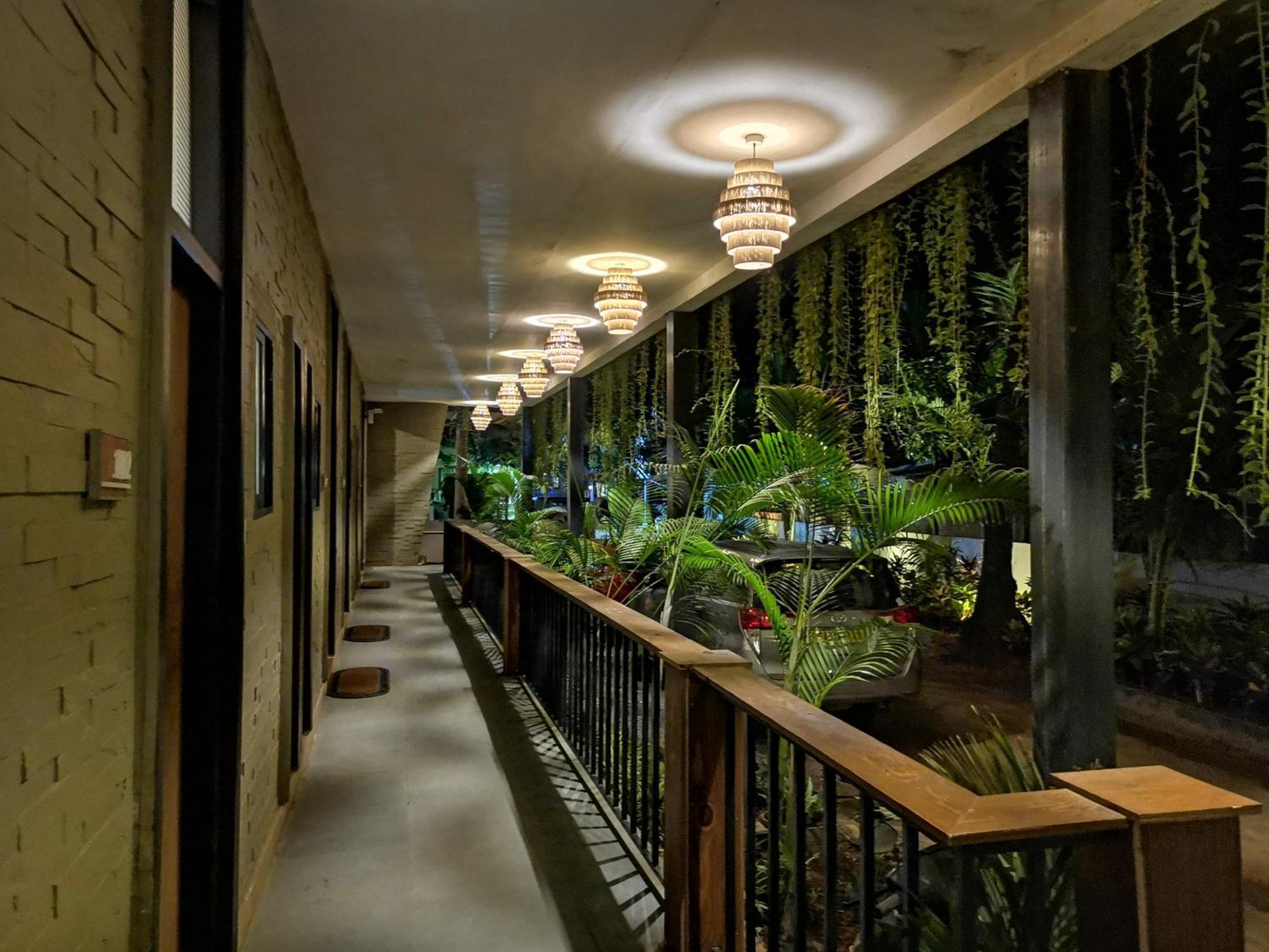 Tamara Luxury Resort Morjim Exterior foto
